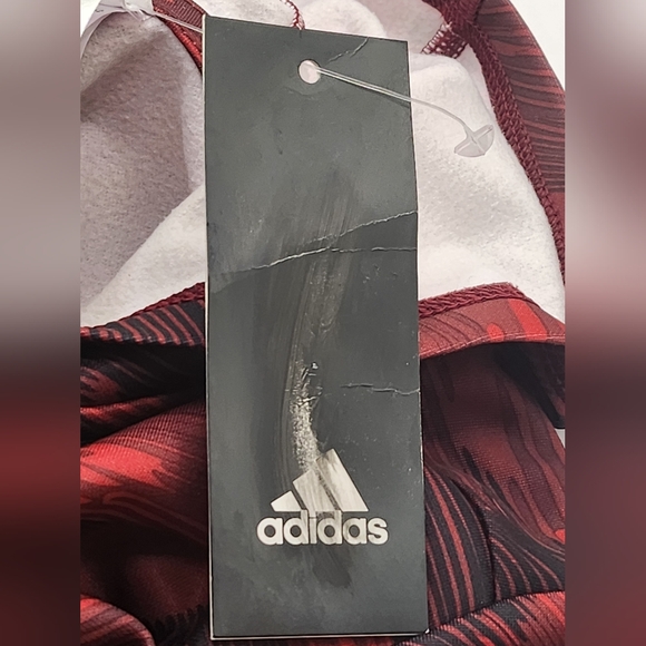 Adidas Boys Burgundy  Pullover Hoody Size 4 - Picture 10 of 11